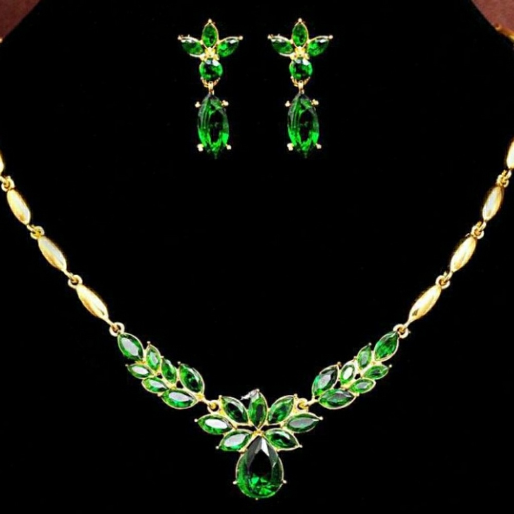 Flower Gemstone Ensemble